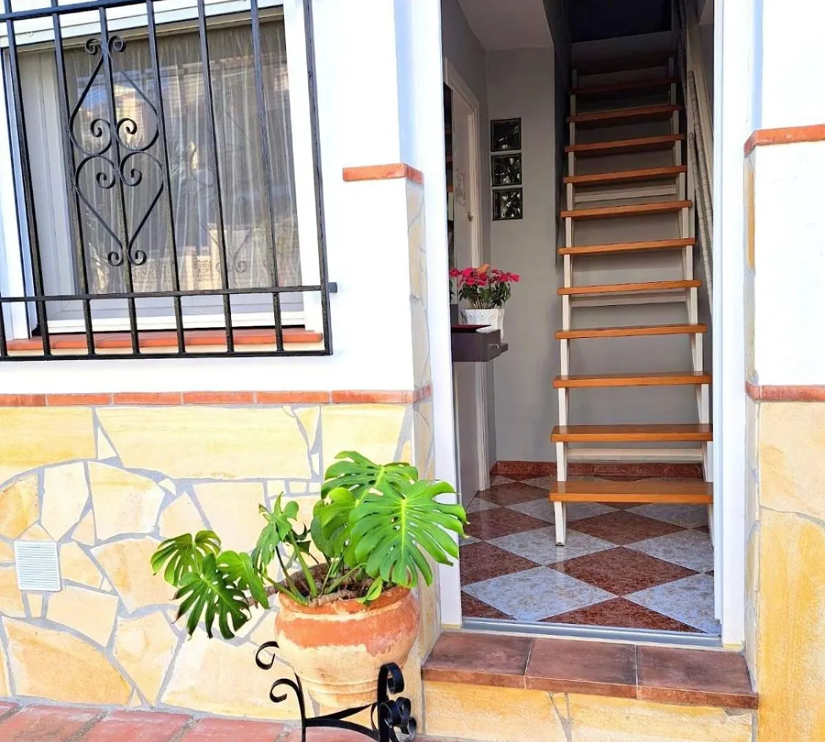 Coqueto Apartamento En Nerja Spain